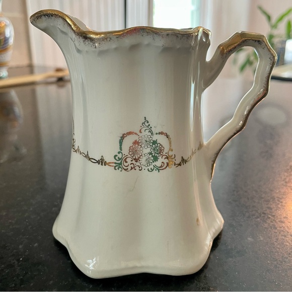 CROOKSVILLE vtg china creamer in gold & cream - random matching sugar lid - EUC - Picture 9 of 9